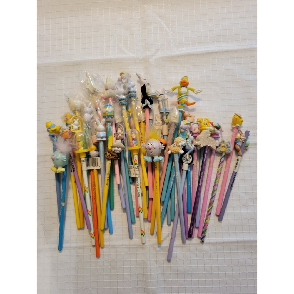 Vintage Novelty Pencil Lot Hallmark Russ Crayola Easter Bunny Toppers 30+ Piece